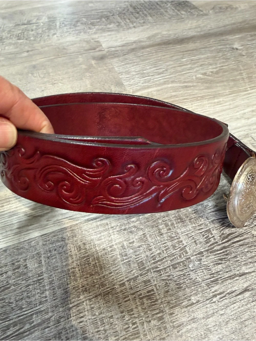 Brighton Vintage Red Burgundy Leather Embossed Heart Buckle 1993 37”
